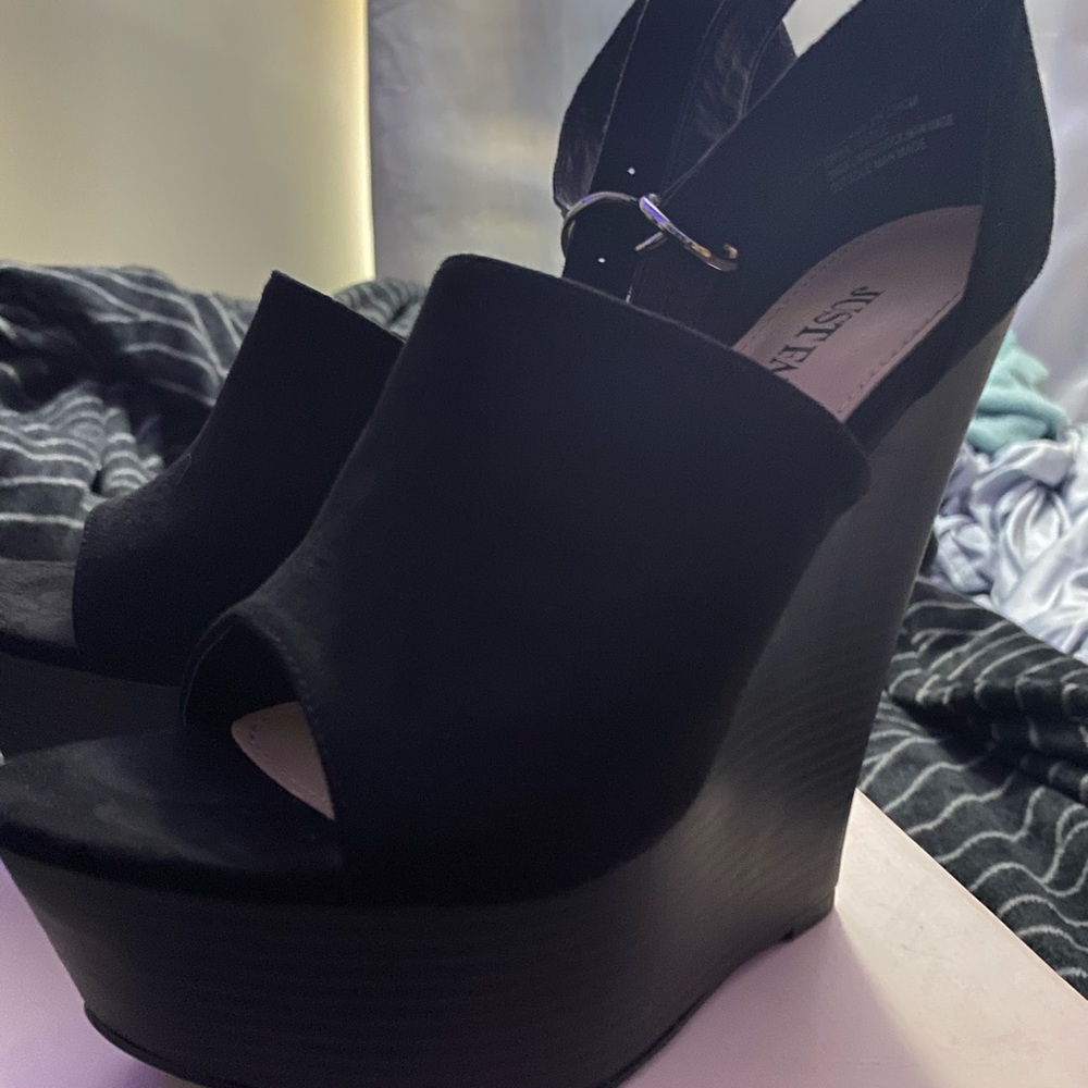 Just Fab Black Wedges. New Never worn.